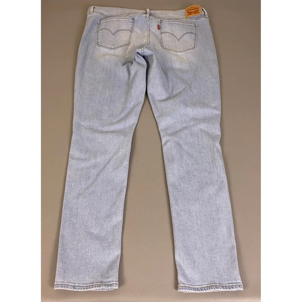 Levis 311 Shaping Skinny Jeans Men's Size 38x32 Light Wash Blue Stretch Denim